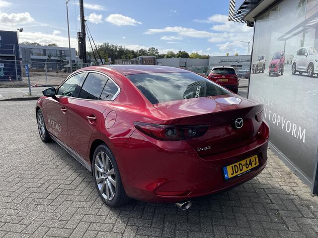 Mazda 3 3 Sedan 2.0 E-SkyActiv-X 186 Takumi Demovoordeel ¤ 5.000,- , Automaat, Leder, Bose, 360 Camera, HUD, LMV 18 Inch, Clima, Stoelverwarming, Stuurverwarming, Navi, Apple Carplay, LKA, Adap. Cruise
