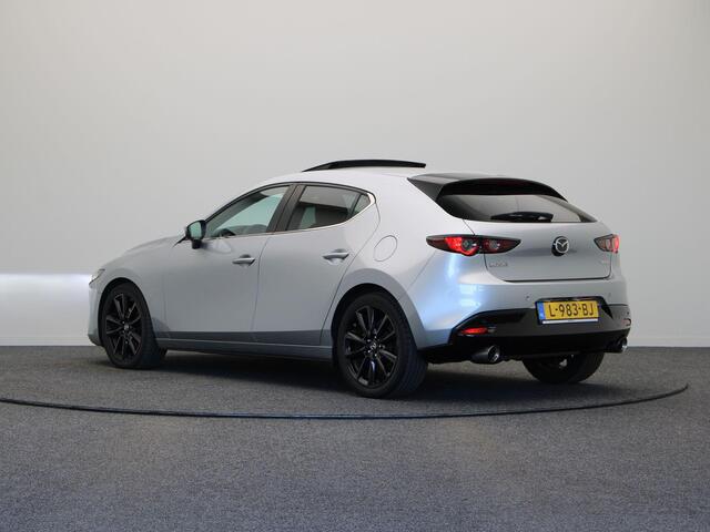 Mazda 3 2.0 e-SkyActiv-G M Hybrid 122 Comfort | Stoel en stuurverwarming | Head-up Display | Schuif/Kantel | Achteruitrijcamera | Apple Carplay & Android auto |