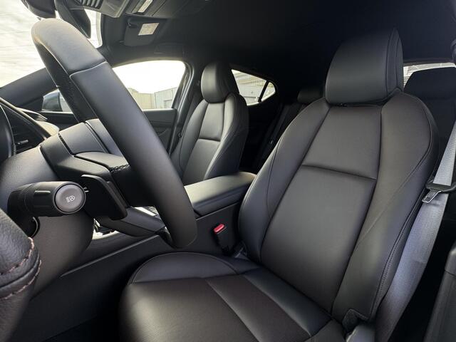 Mazda 3 2.0 e-SkyActiv-X M Hybrid 186 Takumi | Stoel/stuurverwarming | BOSE- Premium audio | Elektrische geheugen stoelen | Lederen bekleding | Apple carplay/ Android auto |