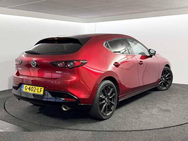 Mazda 3 2.0 e-SkyActiv-X M Hybrid 180 Luxury / Bose / NL auto / Leder / NAP / Navigatie