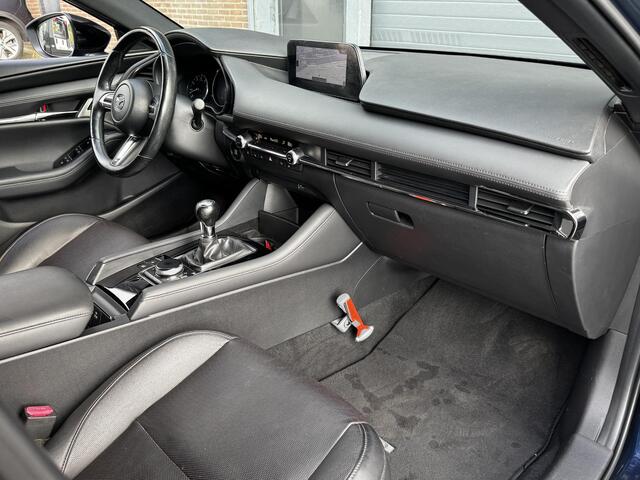 Mazda 3 2.0 E-SKYACTIV-G M HYBRID COMFORT I BOSE AUDIO I APPLE CARPLAY I ACHTERUITRIJCAMERA I ADAPTIVE CRUISE CONTROL