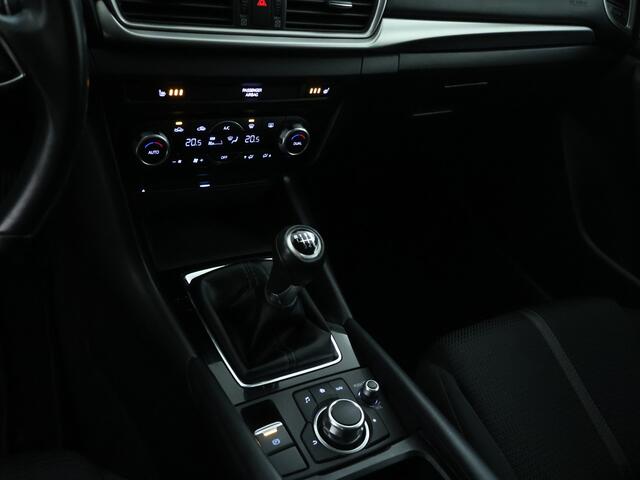 Mazda 3 2.0 SkyActiv-G 120 SkyLease | Navigatie | Stoelverwarming |