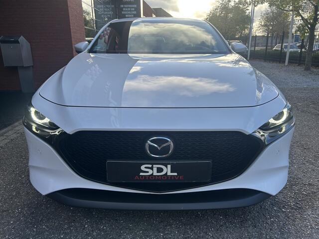 Mazda 3 2.0 e-SkyActiv-G M Hybrid 122 Luxury // FULL LED // NAVI + CARPLAY // ADAPTIV CRUISE // HUD // BOSE AUDIO // 360 CAMERA