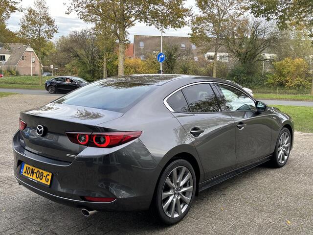 Mazda 3 2.5 e-SkyActiv-G M Hybrid 140 Exclusive-line