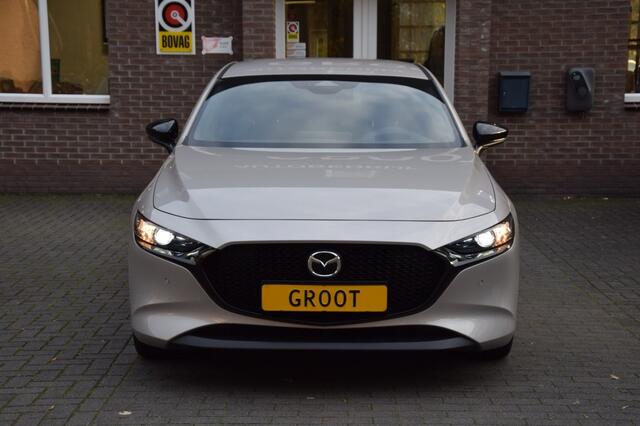 Mazda 3 2.5 E-SA-G HOMURA