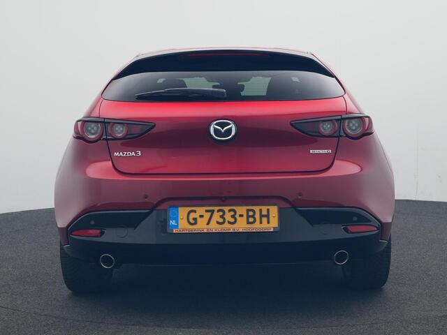 Mazda 3 2.0 SkyActiv-G Luxury met all-weather banden : dealer onderhouden