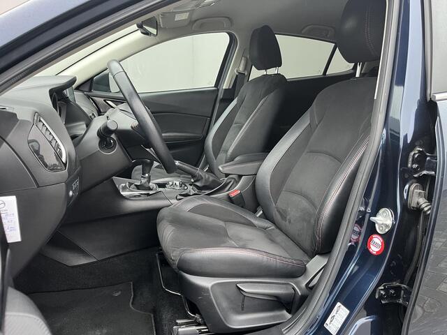 Mazda 3 2.0 GT-M Line / Stoelverwarming Voor / Navigatie / Apple Carplay/Android Auto / Climate Control / Achteruitrijcamera / Cruise Control / Dodehoekdetectie /