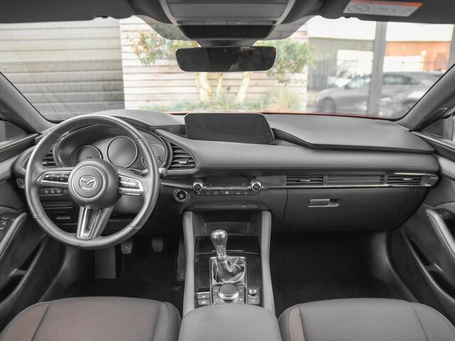 Mazda 3 2.0 e-SkyActiv-G M Hybrid 122 Luxury Leer Camera adaptive cruise control