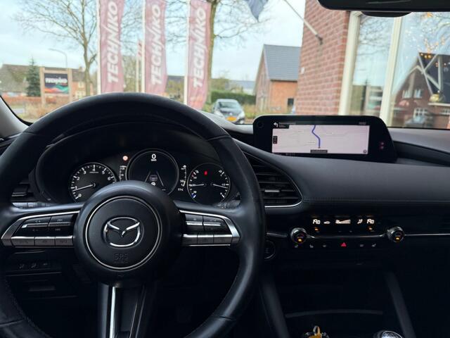 Mazda 3 2.0 e-Skyactive-X M Hybrid Luxury 180PK HEAD-UP / CAMERA V+A / 3