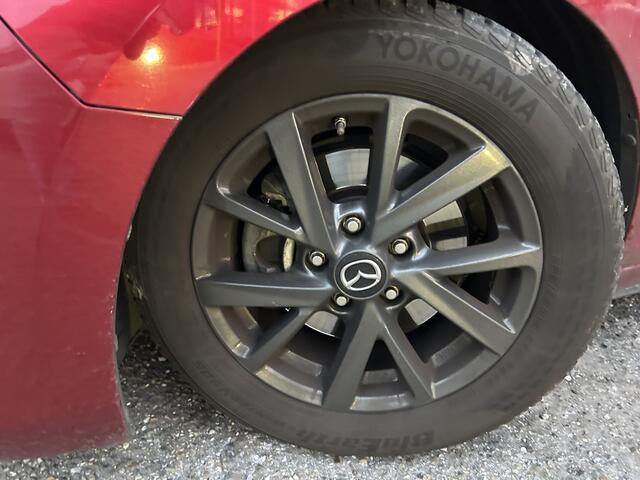 Mazda 3 2.0 e-SkyActiv-X M Hybrid 180 Luxury // 360 CAMERA // LEDER // ELEK.STOEL+GEHEUGEN // HEAD-UP DISPLAY // DODEHOEK // FULL LED //