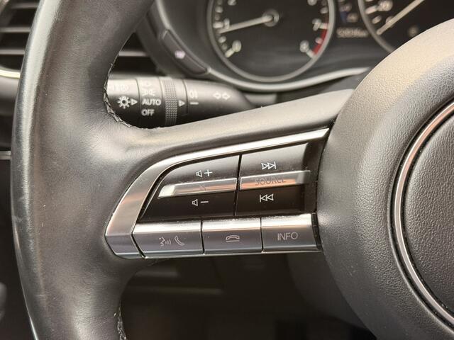 Mazda 3 2.0 SA-X Luxury | Bose | Camera | Leer