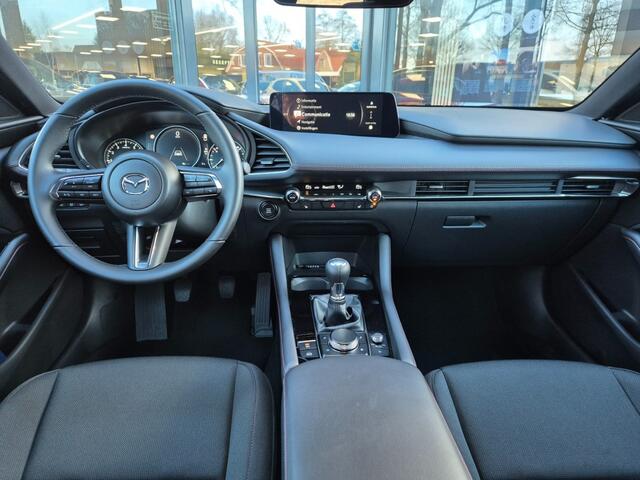 Mazda 3 E- SKYACTIV- G 2.5 140 6MT M-HYBRID HOMURA /Aero-pakket / Demo