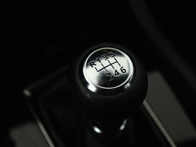 Mazda 3 2.0 e-SkyActiv-G M Hybrid 122 Comfort | Trekhaak | Carplay / navigatie |