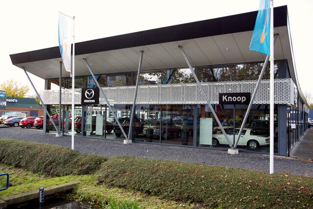 Mazda 3 2.0 e-SkyActiv-G M Hybrid 150 Homura