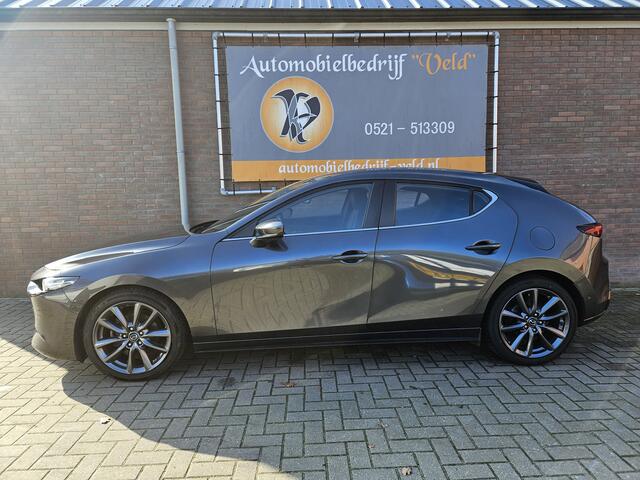 Mazda 3 2.0 e-SkyActiv-G M Hybrid 122 Luxury