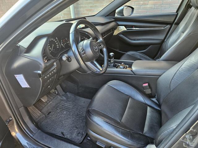 Mazda 3 2.0 e-SkyActiv-G M Hybrid 122 Luxury