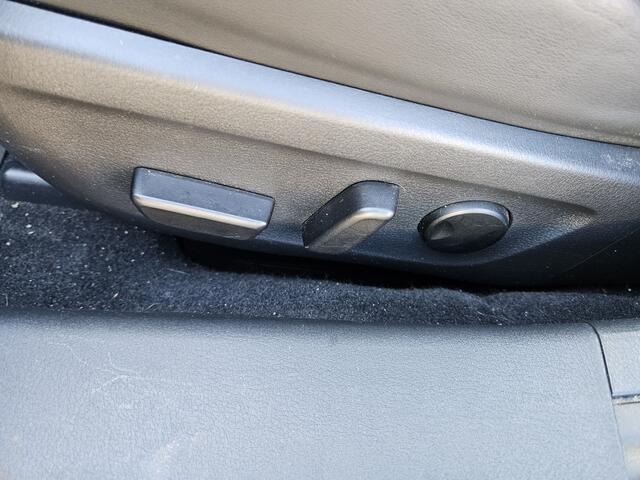 Mazda 3 2.0 e-SkyActiv-G M Hybrid 122 Luxury