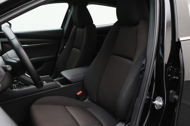 Mazda 3 2.0 e-SkyActiv-X M Hybrid 186 Comfort Camera, Head-Up, ACC, Apple Carplay, Stuur-/Stoelverw., Trekhaak