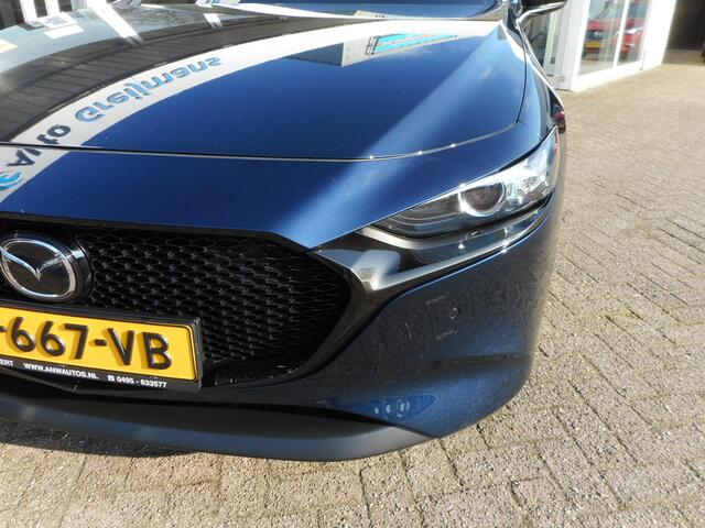 Mazda 3 2.0 e-SkyActiv-G M Hybrid 150 Homura