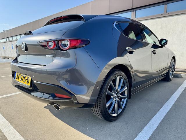 Mazda 3 2.0 e-SkyActiv-G M Hybrid 122 Luxury | leer | HUD | Navi | Camera | % Bovag Occasion Partner %