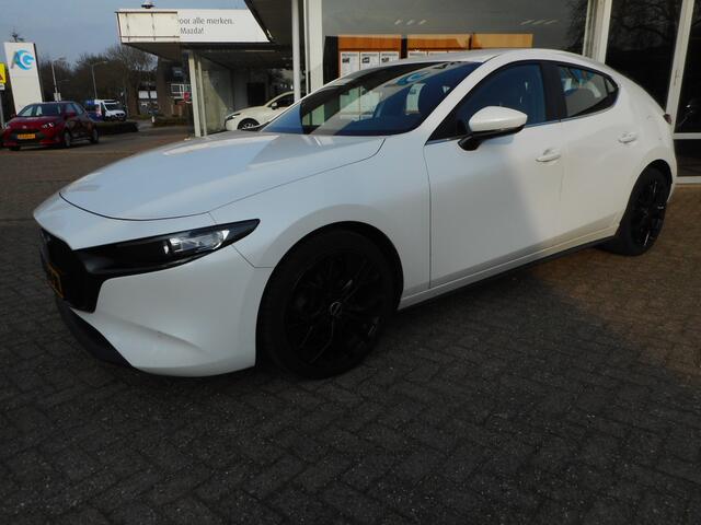 Mazda 3 2.0 e-SkyActiv-G M Hybrid 122 18 Inch Wielen