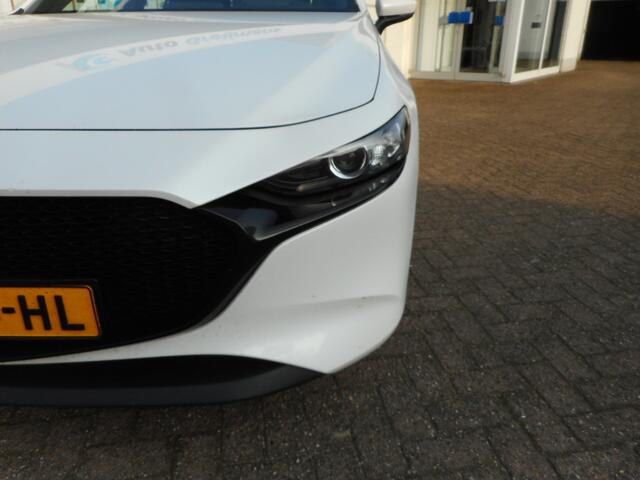 Mazda 3 2.0 e-SkyActiv-G M Hybrid 122 18 Inch Wielen