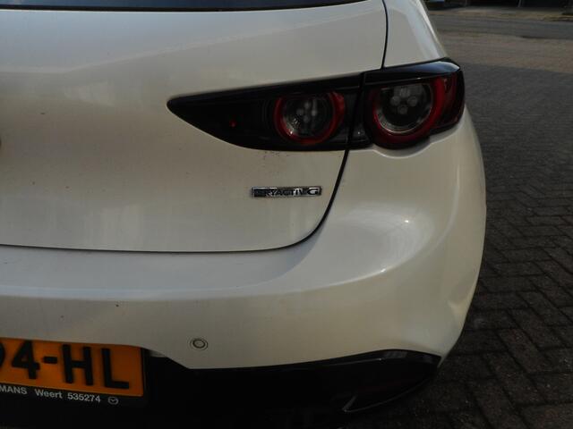 Mazda 3 2.0 e-SkyActiv-G M Hybrid 122 18 Inch Wielen