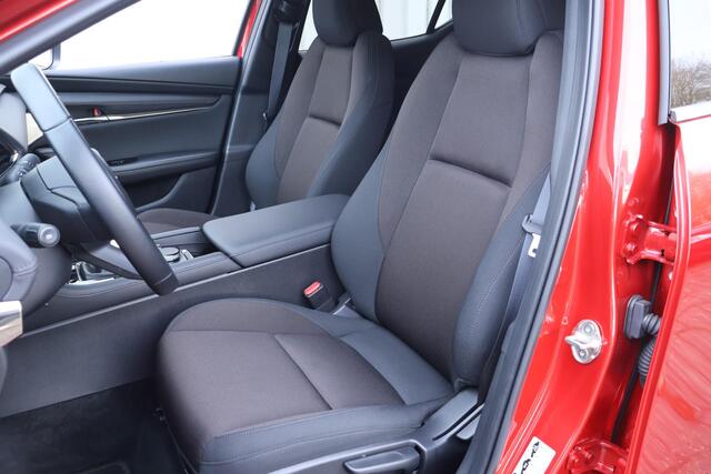 Mazda 3 2.0 e-SkyActiv-G M Hybrid 150 Exclusive-Line