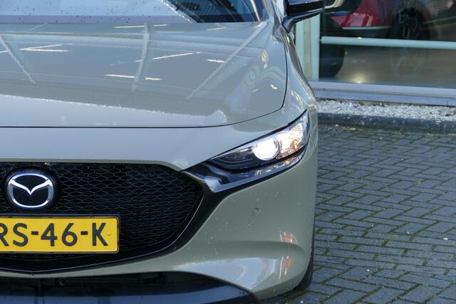 Mazda 3 2.5 e-SkyActiv-G M Hybrid 140 Homura | Apple Carplay | Navigatie | Adaptieve Cruise Control | Camera | Stoelverwarming | RIJKLAARPRIJS!