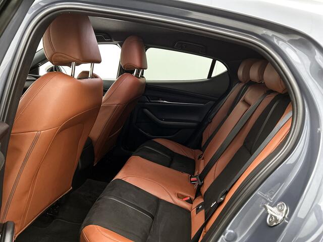 Mazda 3 2.0 e-SkyActiv-G M Hybrid 122 Nagisa / Full options !!