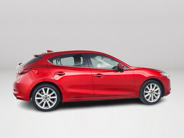Mazda 3 2.0 SkyActiv-G 120 GT-M | Parkeercamera | Head-up display | Stoelverwarming | Cruise control