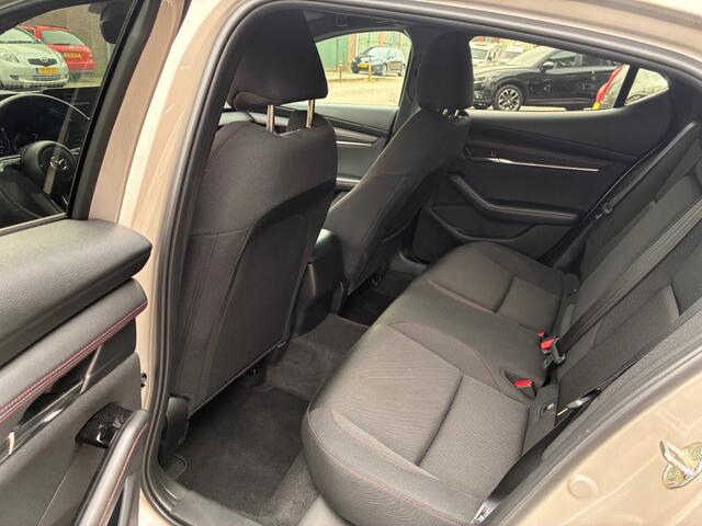 Mazda 3 2.5 e-SkyActiv-G M Hybrid HOMURA 140PK! AUTOAAT/