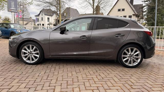 Mazda 3 2.0 SkyActiv-G 120 GT-M | Zeer compleet | Volledig onderhouden |