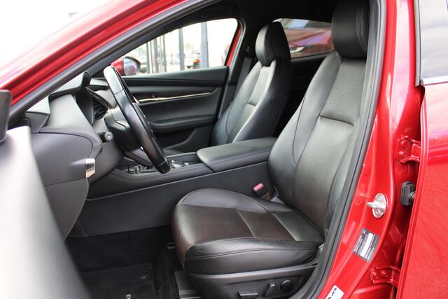 Mazda 3 HB 2.0 e-SkyActiv-G 122 M Hybrid Luxury , Leder, i-Activesense Pack, 360 Camera, Bose, All Season, Apple Carplay, Android Auto, Adap.Cruise, Stoel/Stuurverwarming, LMV 18 Inch, PDC, LkA, BSM, HUD