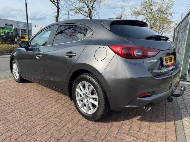 Mazda 3 2.2 SkyActiv-D 150 5deurs SkyLease+ Euro6 108.000km Airco/ECC,Navigatie,Camera,Head-up