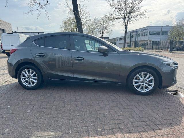 Mazda 3 2.2 SkyActiv-D 150 5deurs SkyLease+ Euro6 108.000km Airco/ECC,Navigatie,Camera,Head-up