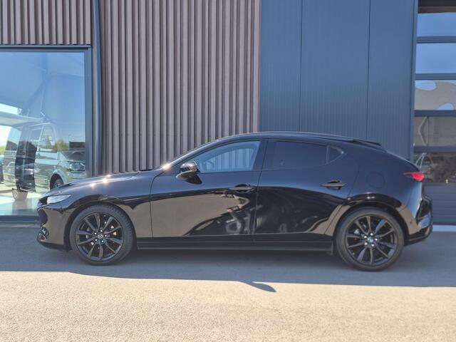Mazda 3 2.0 e-SkyActiv-X M Hybrid 180 Luxury | 360 camera | HUD | Bose | Side assist