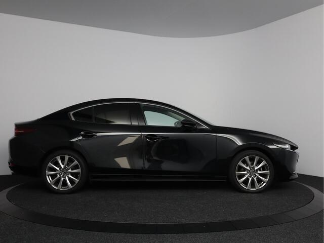 Mazda 3 2.0 e-SkyActiv-X M Hybrid 180 Luxury 360° Camera | Head up display