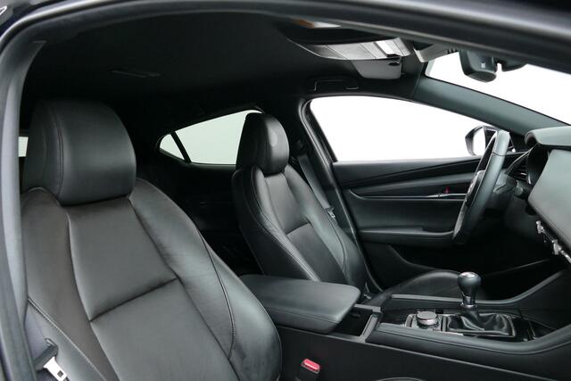 Mazda 3 2.0 e-SkyActiv-X M Hybrid 180 Comfort met Bose. Adap Cruise, Leer, Stoel&StuurVerw, 360 Camera