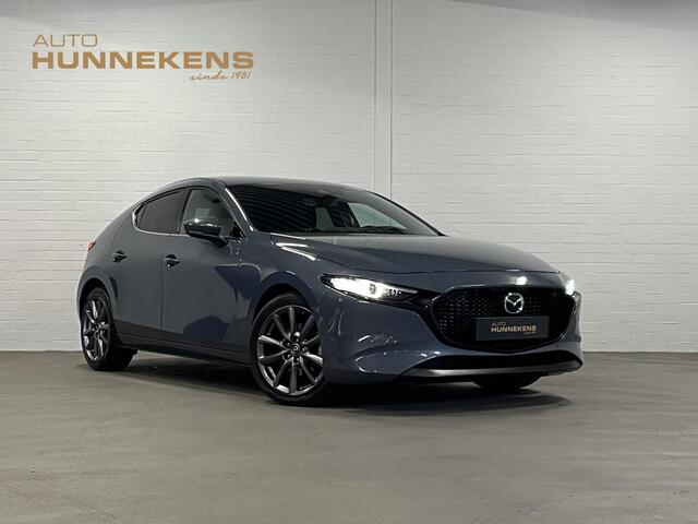 Mazda 3 2.0 Al-Selection Adapt. Cruise | Stuur-/stoelverwarming | Achteruitrij camera | Head-up | Bliss
