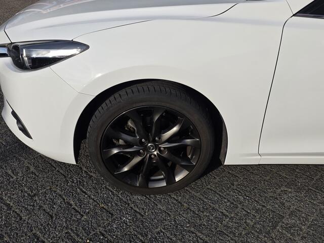 Mazda 3 2.0 SkyActiv-G 120 TS+,Trekhaak,Navi,1 jaar garantie