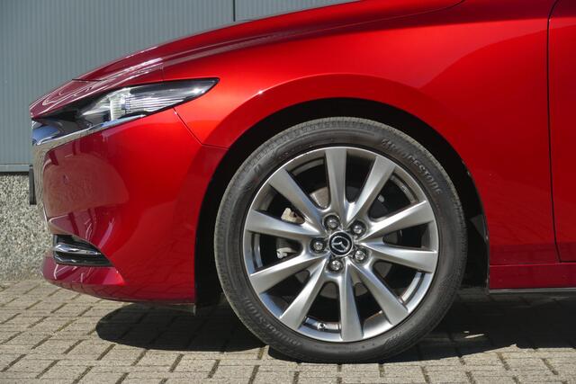 Mazda 3 2.0 e-SkyActiv-X M Hybrid 186 Luxury | TREKHAAK | LEER | BOSE | ADAPT. CRUISE | RIJKLAARPRIJS |