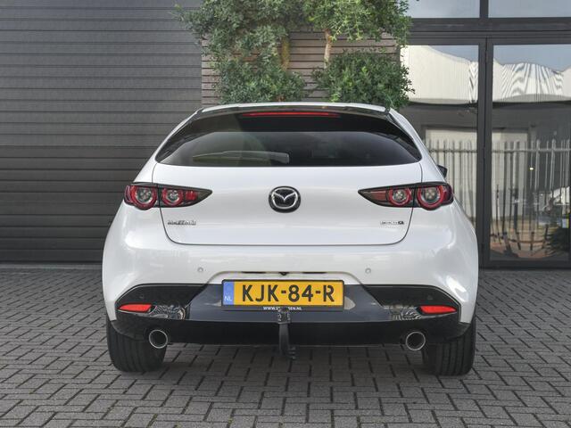 Mazda 3 2.0 e-SkyActiv-X M Hybrid 180 Luxury Leer Bose Navi Camera Trekhaak 18 inch