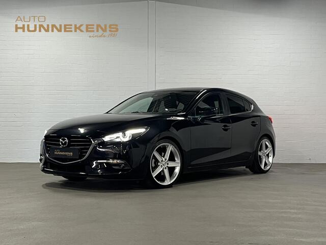 Mazda 3 2.0 SKYACTIV-G 120 Exclusive-Line Trekhaak | Cruise control | Carplay | Achteruitrij Camera | Navigatie | Stoel-/Stuur verwarming