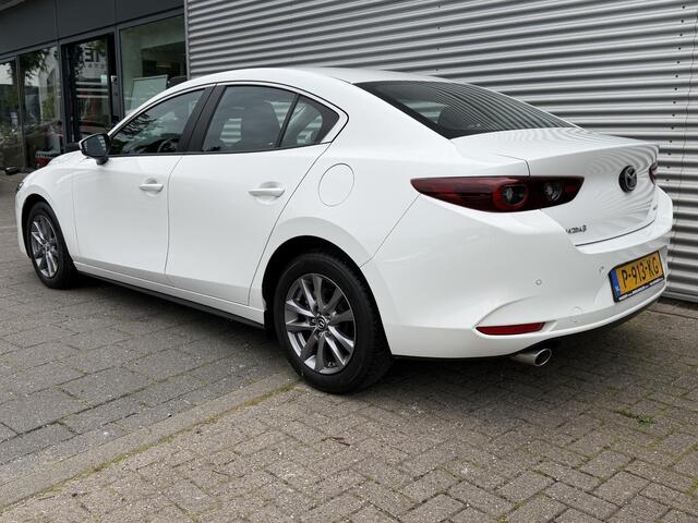 Mazda 3 2.0 e-SkyActiv-G M Hybrid 122 | Navigatie | PDC | Dealeronderhouden |