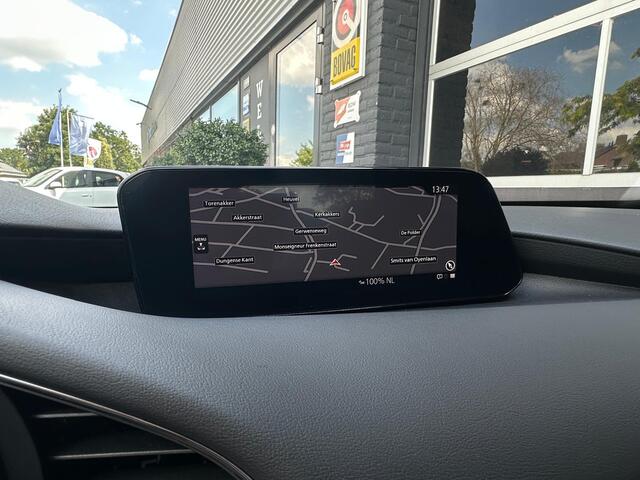 Mazda 3 2.0 e-SkyActiv-G M Hybrid, Automaat, Head-Up, Keyless, Navi, Camera, Trekhaak, Stoel/ Stuurverw, NAP