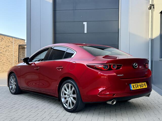 Mazda 3 2.0 M Hybrid 180PK Luxury *1e Eigenaar!* Leder / HUD / 360 Camera / Stoel/Stuurverwarming / Adapt. Cruise / 18"LMV