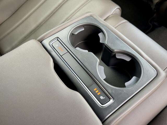 Mazda 6 2.5 SkyActiv-G 194PK Signature Trekhaak Stoelkoeling Camera Head