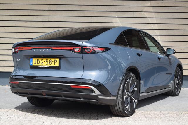 Mazda 6 6e Takumi 68.8 kWh - Diverse modellen snel leverbaar met ¤ 2.000,- korting - 17% bijtelling