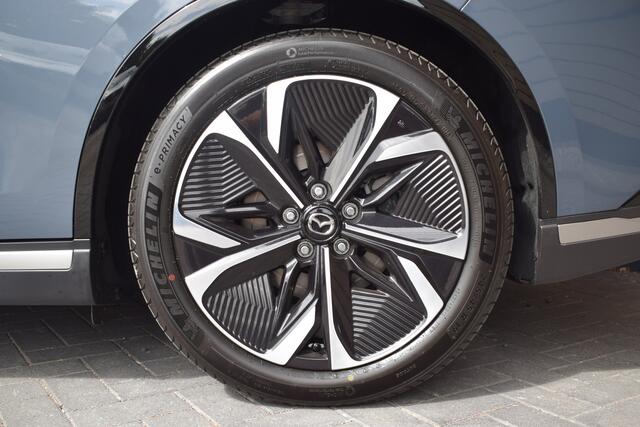 Mazda 6 6e Takumi 68.8 kWh - Diverse modellen snel leverbaar met ¤ 2.000,- korting - 17% bijtelling